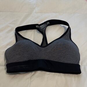Lululemon Women’s Sports Bra black with mesh